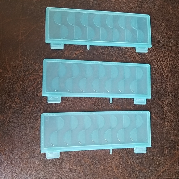 B23 - 7" Blue Railings x 3 Mattel Barbie Dream House Dollhouse Replacement - Picture 5 of 8